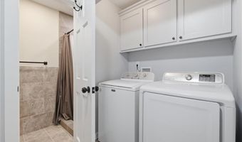 17341 N 158th St, Basehor, KS 66007