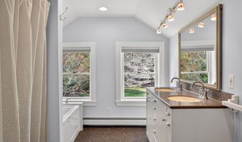 69 County Rd, Bourne, MA 02532