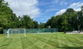 355 Mohegan Ci, Andover, NJ 07848