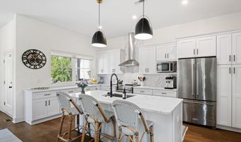 628 LEVERINGTON Ave 1, Philadelphia, PA 19128