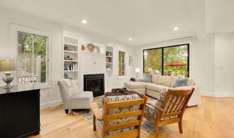 6512 RIDGE Dr, Bethesda, MD 20816
