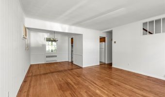65 Grant Ave, Albertson, NY 11507