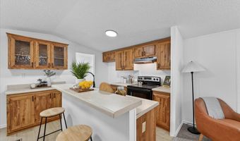 143 White Oak St, Alvarado, TX 76009