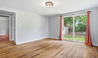 38 Franklin St, East Providence, RI 02915