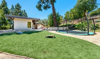450 S Via Vista Rd, Anaheim, CA 92808