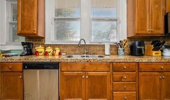 1907 MARYE St, Alexandria, LA 71301