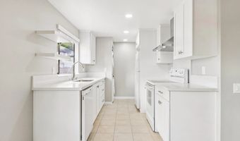3693 Avocado Village Ct 198, La Mesa, CA 91941