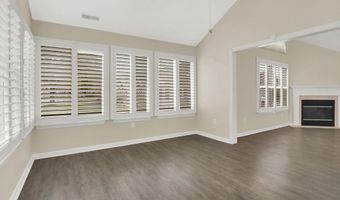 7362 Lake Lakota Pl 25, Indianapolis, IN 46217