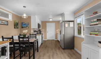 18955 SW BOUCHER Ct, Aloha, OR 97003