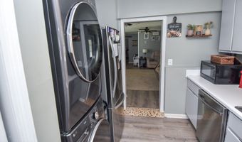 1579 Van Buren Rd, Barnesville, GA 30204