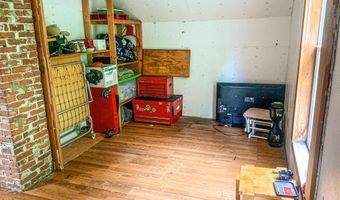 36 Graham St, Bethel, VT 05032