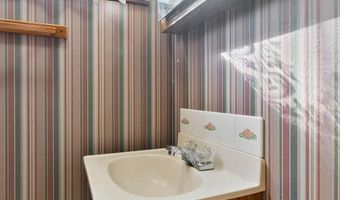 15001 Fall River Dr, Bend, OR 97707