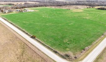 16 E 1400 Rd, Baldwin City, KS 66006