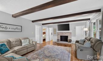 140 Raintree Rd, Advance, NC 27006