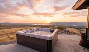 66 Sugarloaf Rd, Brewster, WA 98812