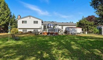 5135 Cheryl Dr, Almont, MI 48003