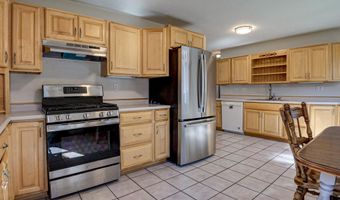 2112 N SUPERIOR St, Appleton, WI 54911