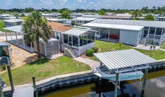 108 W SAINT ANNES Cir, Apollo Beach, FL 33572