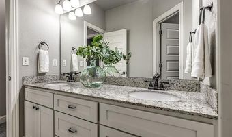 5507 Nottingham Pl, Bartlesville, OK 74006