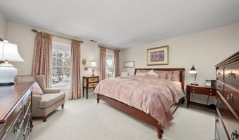 1943 N Charter Point Dr D, Arlington Heights, IL 60004