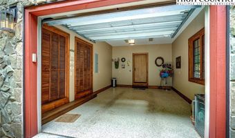 161 Cobblestone Bridge Ln, Banner Elk, NC 28604