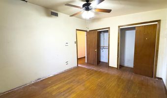 513 Holly St, Angleton, TX 77515