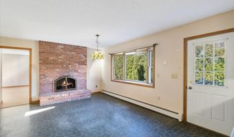 60 Hurlbutt Rd, Ledyard, CT 06335