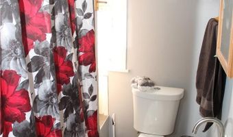 939 N 5th, Allentown, PA 18102