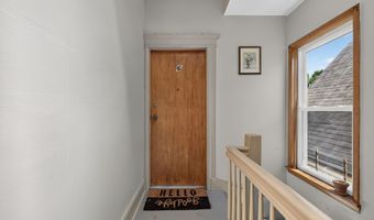 25 W 15TH St #6, Bayonne, NJ 07002