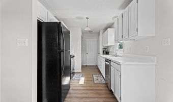 215 Upland View Dr, Boiling Springs, SC 29316