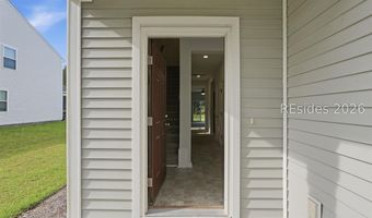 7 Woodland Ct, Bluffton, SC 29910