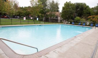 10276 SW TRAPPER Ter, Beaverton, OR 97008