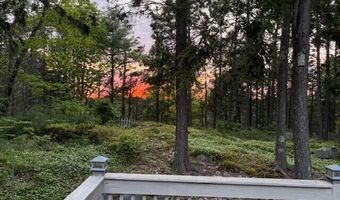 9 Kennebec Cir, Bath, ME 04530