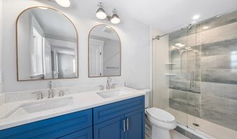 5961 Ocean Dr Dr, Avalon, NJ 08202