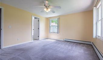 60 Saddle Grn A, North Providence, RI 02904