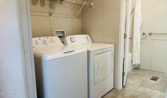 120 Redwood Dr, Barnegat, NJ 08005
