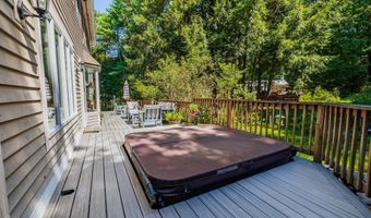 4 Spencer Rd, Hanover, NH 03755