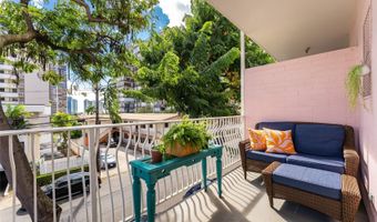 1020 Green St 208, Honolulu, HI 96822