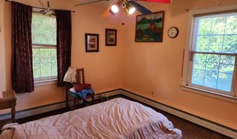 536 Old Glen Ave, Berlin, NH 03570