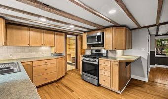 24 Benjamin Dr, Attleboro, MA 02703