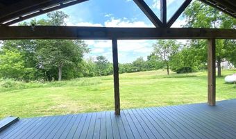 2339 E Tulip Rd, Bloomfield, IN 47424
