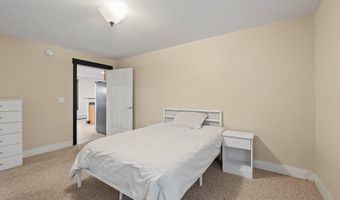 32 Rapha Pl, Augusta, ME 04330