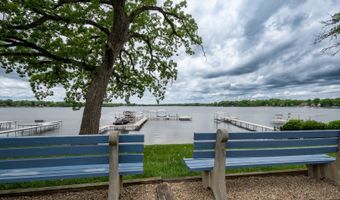 42986 N Lenora St, Antioch, IL 60002