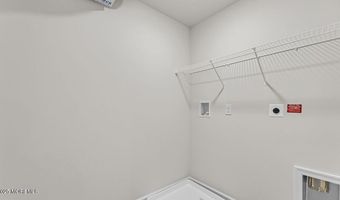 16 Dahlia Ct, Bayville, NJ 08721