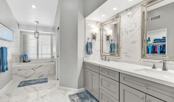 1533 Hamilton Ln, Escondido, CA 92029