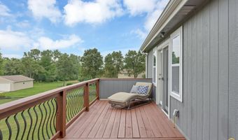 8244 SW Indian Hills Rd, Auburn, KS 66402