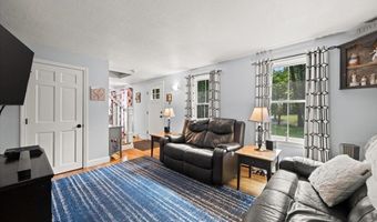 14 Cliff Rd, Bellingham, MA 02019