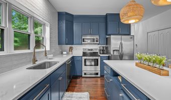 391 LYNNWOOD Dr, Arley, AL 35541