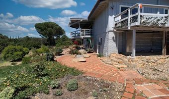 1958 Highlands View Rd, Alpine, CA 91901