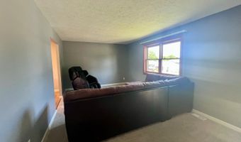 5165 Dundas Dr, Delhi, OH 45238
